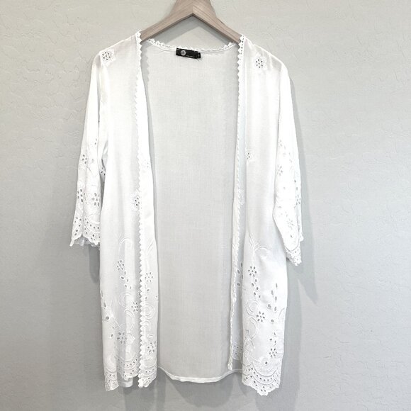 M Made In Italy Embroidered Top Swim Coverup White Soft Size Small - Picture 1 of 7